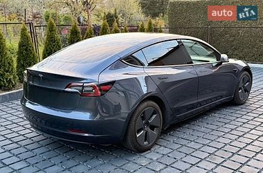 Седан Tesla Model 3 2023 в Тернополі