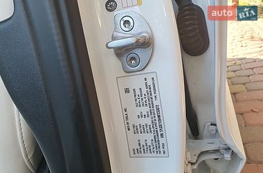 Седан Tesla Model 3 2022 в Львові