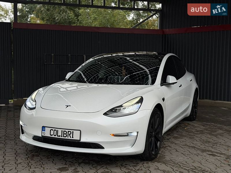 Tesla Model 3 2018