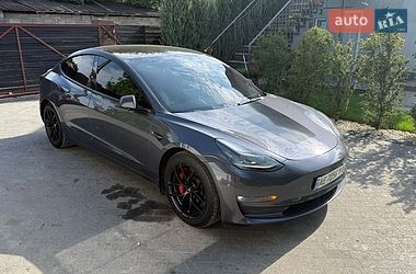 Tesla Model 3  2023