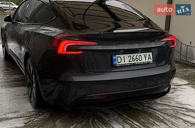 Седан Tesla Model 3 2024 в Хмельницькому