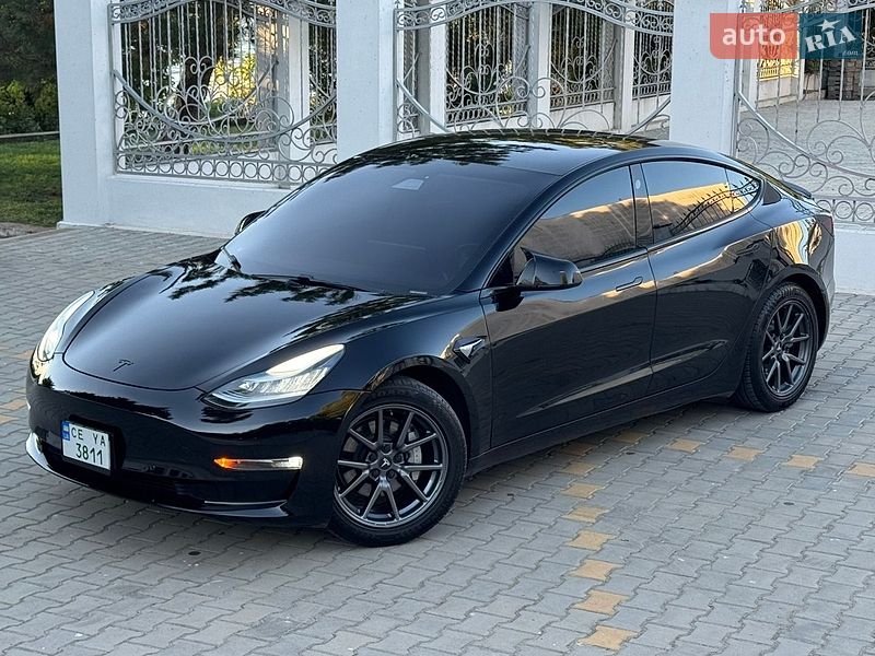 Седан Tesla Model 3 2019 в Одесі