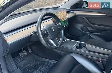 Седан Tesla Model 3 2019 в Одесі