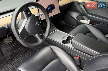 Седан Tesla Model 3 2022 в Тернополе