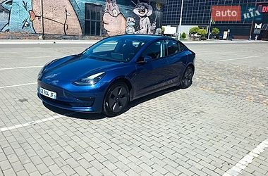 tesla model-3 2022 в Луцк от про продавца Володимир tesla model-3 2022 в Луцк от профессионального продавца Володимир