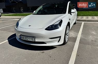 Седан Tesla Model 3 2021 в Києві фото Седан Tesla Model 3 2021 в Києві