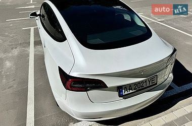 Седан Tesla Model 3 2021 в Києві фото 3 Седан Tesla Model 3 2021 в Києві