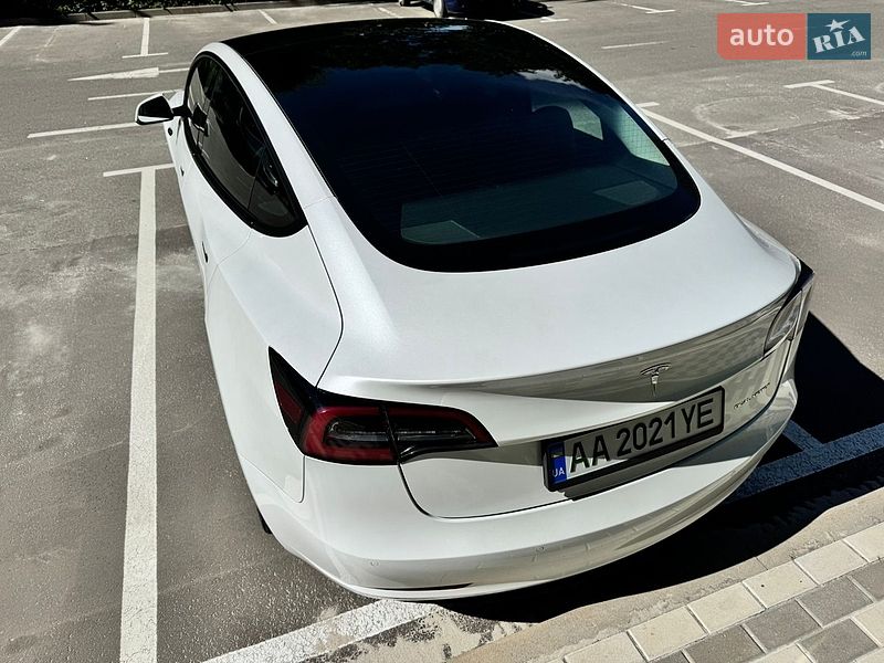Седан Tesla Model 3 2021 в Києві фото 3 Седан Tesla Model 3 2021 в Києві