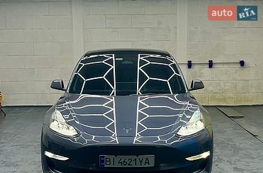 Седан Tesla Model 3 2023 в Кременчуге