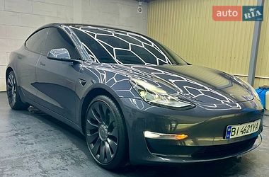 Седан Tesla Model 3 2023 в Кременчуге