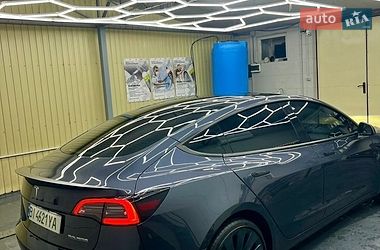 Седан Tesla Model 3 2023 в Кременчуге