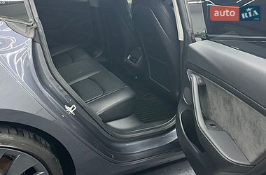 Седан Tesla Model 3 2023 в Кременчуге