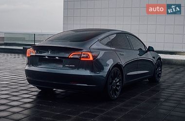 Седан Tesla Model 3 2023 в Кременчуге
