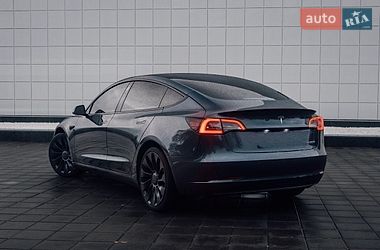 Седан Tesla Model 3 2023 в Кременчуге