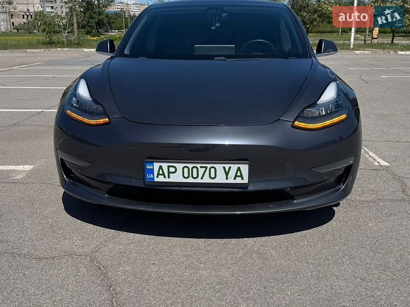 Tesla Model 3 2019 Tesla Model 3 2019