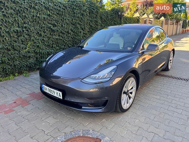 Tesla Model 3 2019 Tesla Model 3 2019