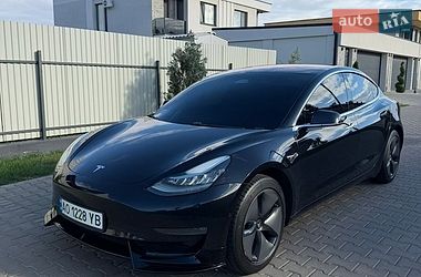 Tesla Model 3 2018