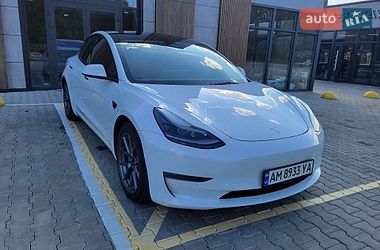 Седан Tesla Model 3 2022 в Житомире