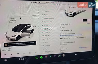 Седан Tesla Model 3 2022 в Житомире