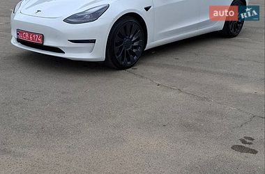 Седан Tesla Model 3 2021 в Харькове