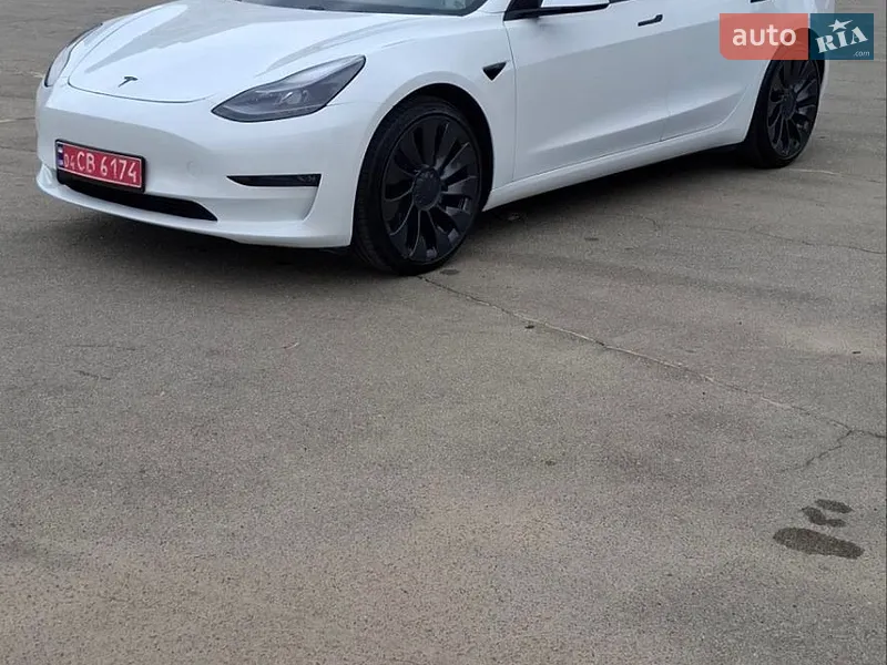 Tesla Model 3