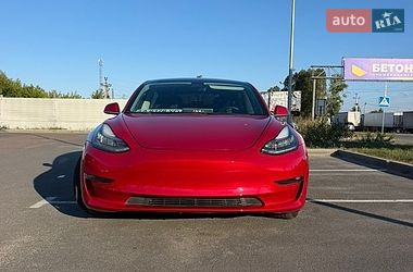 Tesla Model 3 2019
