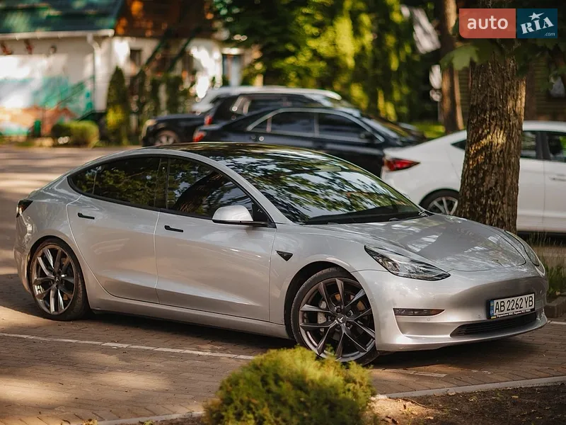 Tesla Model 3 2018