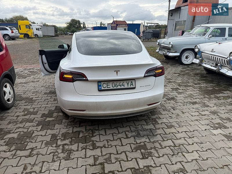 Седан Tesla Model 3 2019 в Черновцах фото 6 Седан Tesla Model 3 2019 в Черновцах