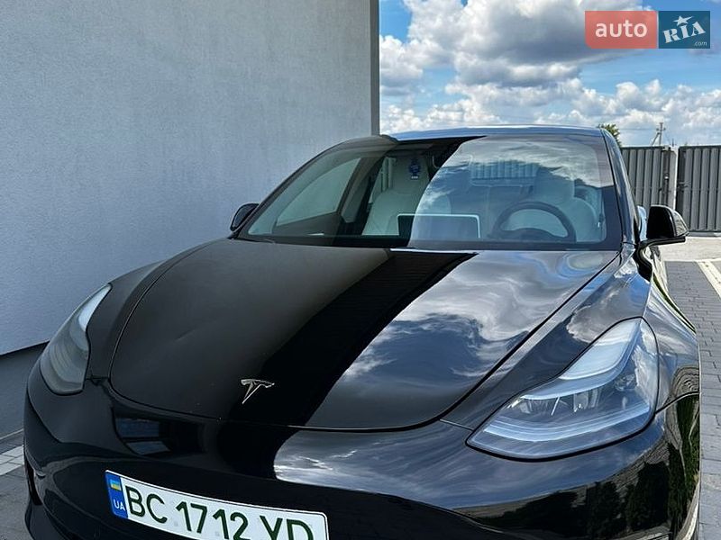 Tesla Model 3 2021 Tesla Model 3 2021