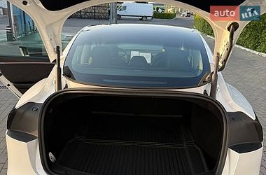 Седан Tesla Model 3 2024 в Виноградове