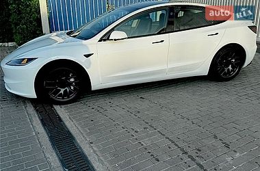 Седан Tesla Model 3 2024 в Виноградове