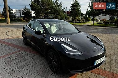 tesla model-3 2020 в Львів від професійного продавця Андрій