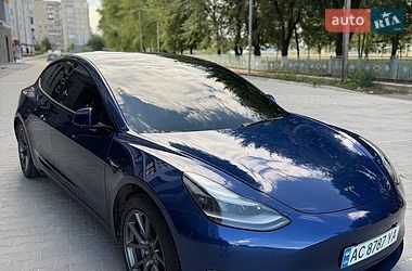 tesla model-3 2021 в Львов от профессионального продавца Руслана Сергіївна Ятчук