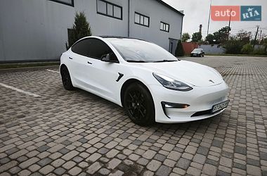 tesla model-3 2021 в Ивано-Франковск от профессионального продавца Тарас Іванович Стецький