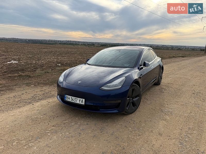 Tesla Model 3 2018 Tesla Model 3 2018