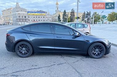 Седан Tesla Model 3 2024 в Харькове