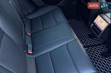 Седан Tesla Model 3 2024 в Харькове