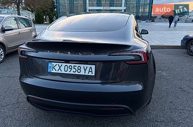 Седан Tesla Model 3 2024 в Харькове
