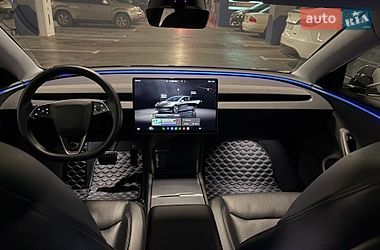 Седан Tesla Model 3 2024 в Харькове