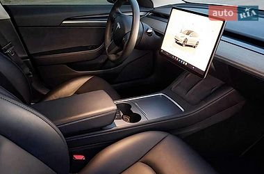 Седан Tesla Model 3 2022 в Одесі