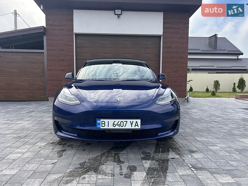 Tesla Model 3