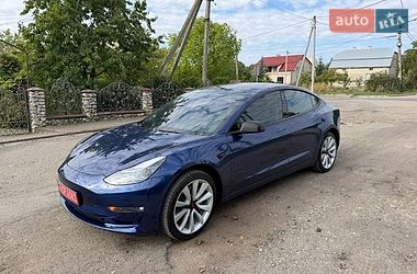 Седан Tesla Model 3 2022 в Золочеве фото Седан Tesla Model 3 2022 в Золочеве