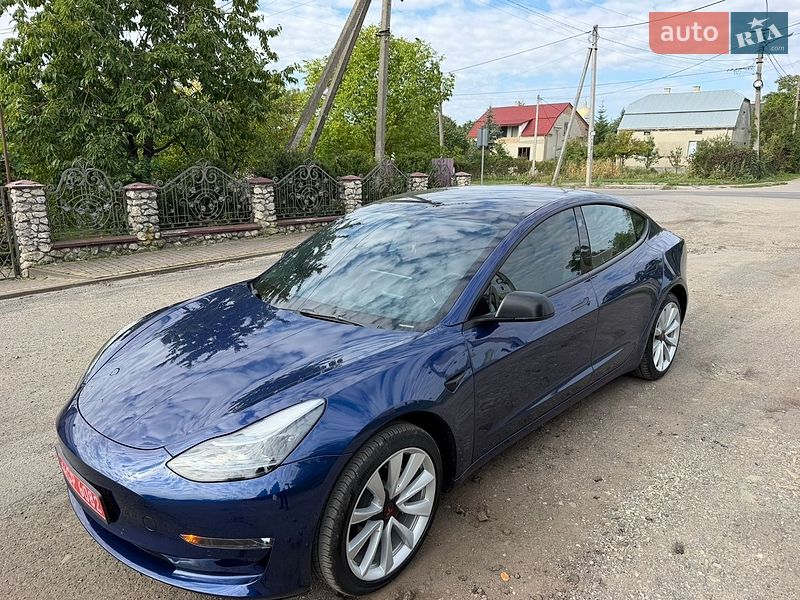 Седан Tesla Model 3 2022 в Золочеве фото 9 Седан Tesla Model 3 2022 в Золочеве