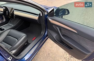 Седан Tesla Model 3 2022 в Золочеве фото 19 Седан Tesla Model 3 2022 в Золочеве