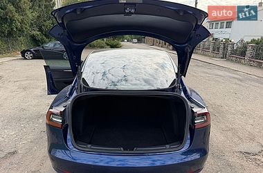 Седан Tesla Model 3 2022 в Золочеве фото 25 Седан Tesla Model 3 2022 в Золочеве