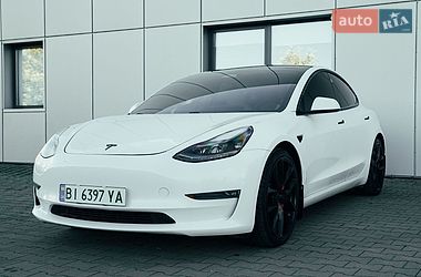 Седан Tesla Model 3 2021 в Харкові