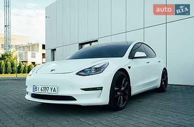 Седан Tesla Model 3 2021 в Харкові