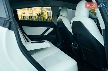Седан Tesla Model 3 2021 в Харкові