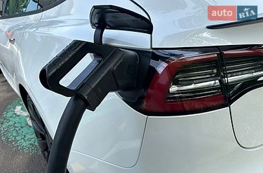 Седан Tesla Model 3 2021 в Могилев-Подольске