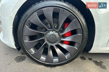 Седан Tesla Model 3 2021 в Могилев-Подольске